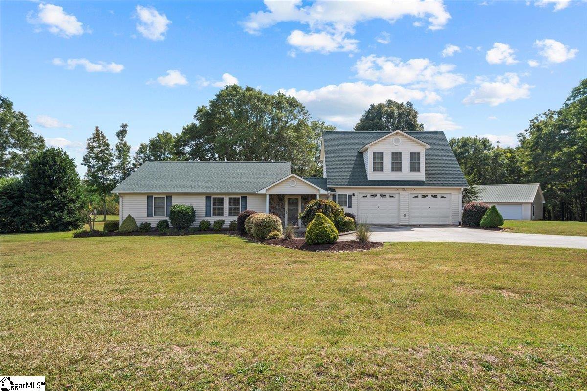 126 Wentzky Road Anderson, SC 29624 - Photo 1 of 41