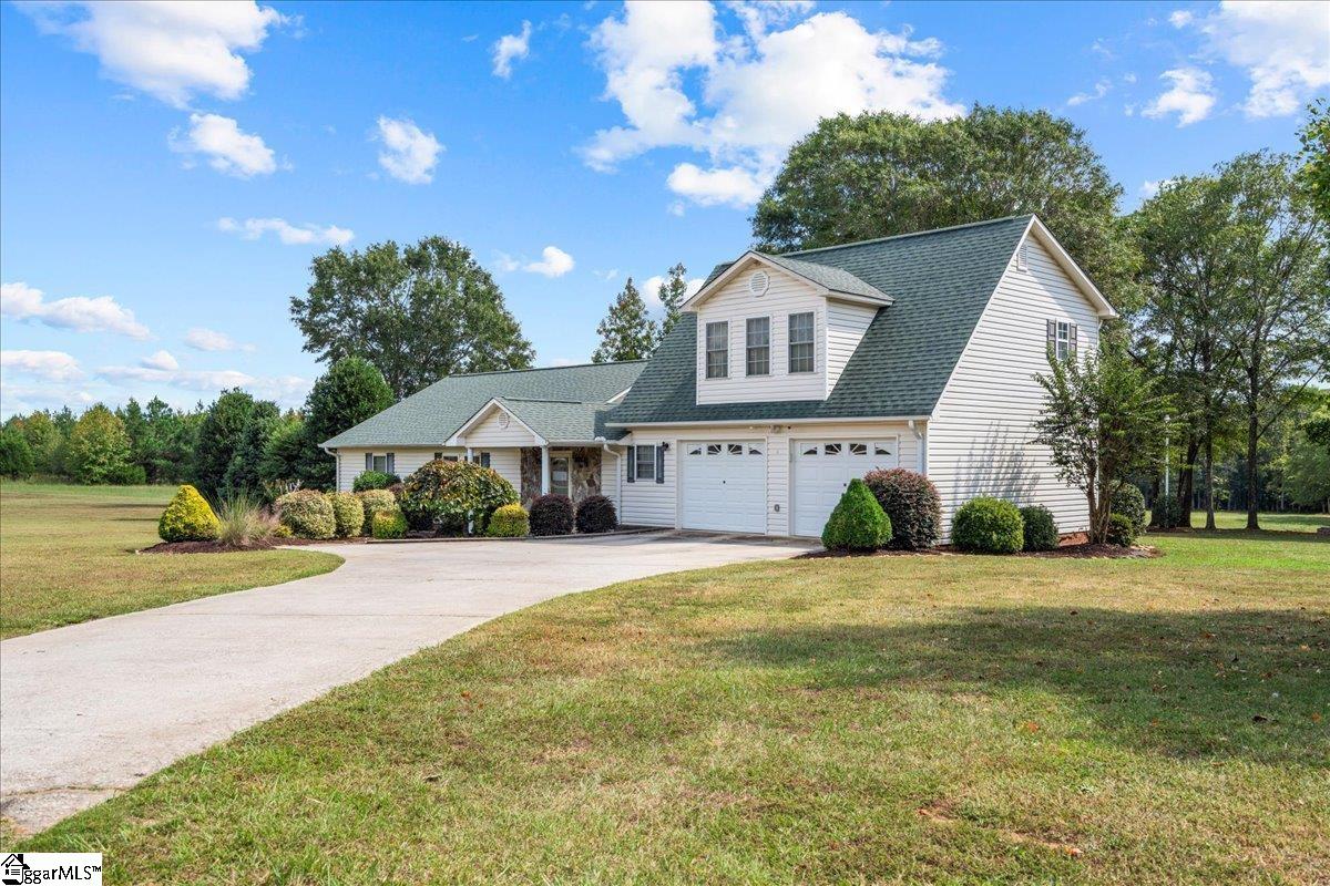 126 Wentzky Road Anderson, SC 29624 - Photo 2 of 41