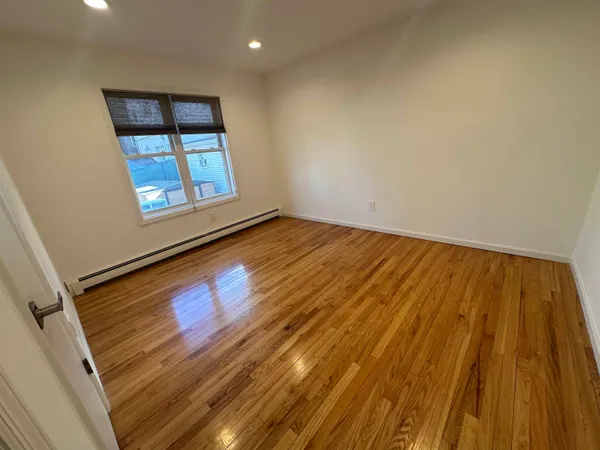 $3,600 | 531 Day Avenue, Unit 1, Ridgefield, NJ 07657