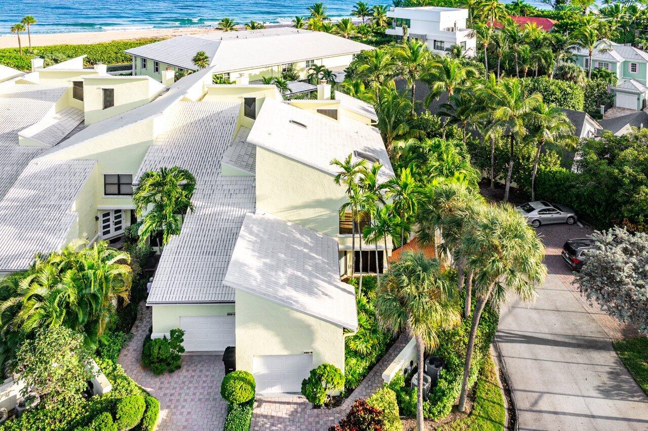 5109 North Ocean Boulevard, Unit H Ocean Ridge, FL 33435 - Photo 38 of 45 a picture of a yard with plants