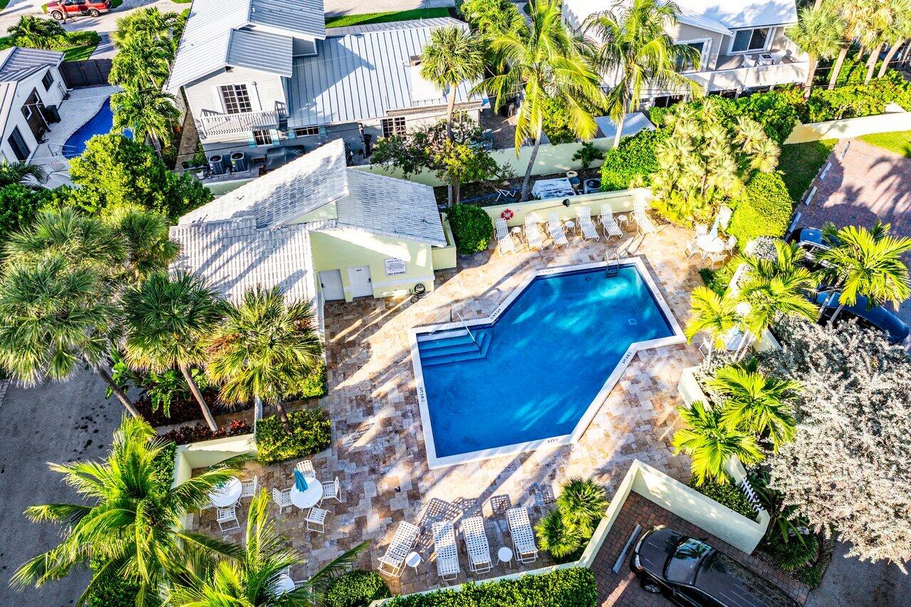 5109 North Ocean Boulevard, Unit H Ocean Ridge, FL 33435 - Photo 43 of 45 a view of yard