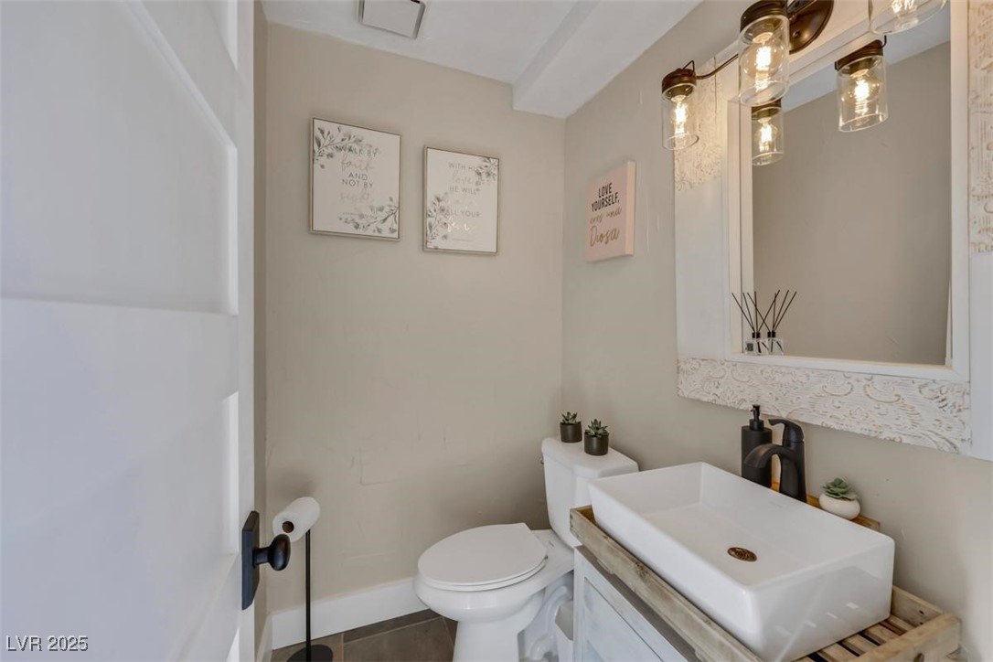 7470 Eldora Avenue Las Vegas, NV 89117 - Photo 15 of 51