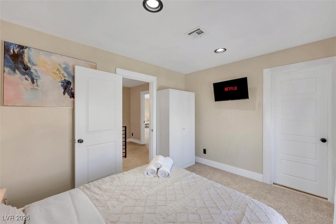 7470 Eldora Avenue Las Vegas, NV 89117 - Photo 38 of 51