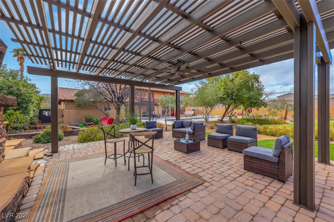 7470 Eldora Avenue Las Vegas, NV 89117 - Photo 4 of 51