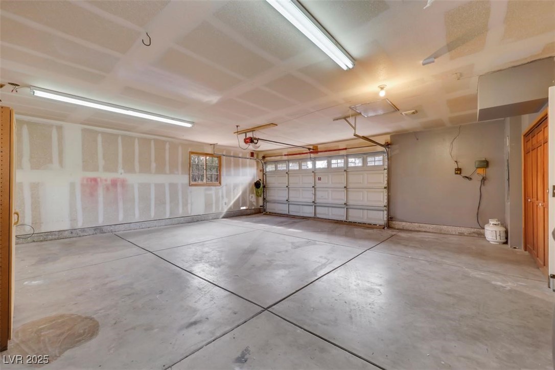 7470 Eldora Avenue Las Vegas, NV 89117 - Photo 49 of 51