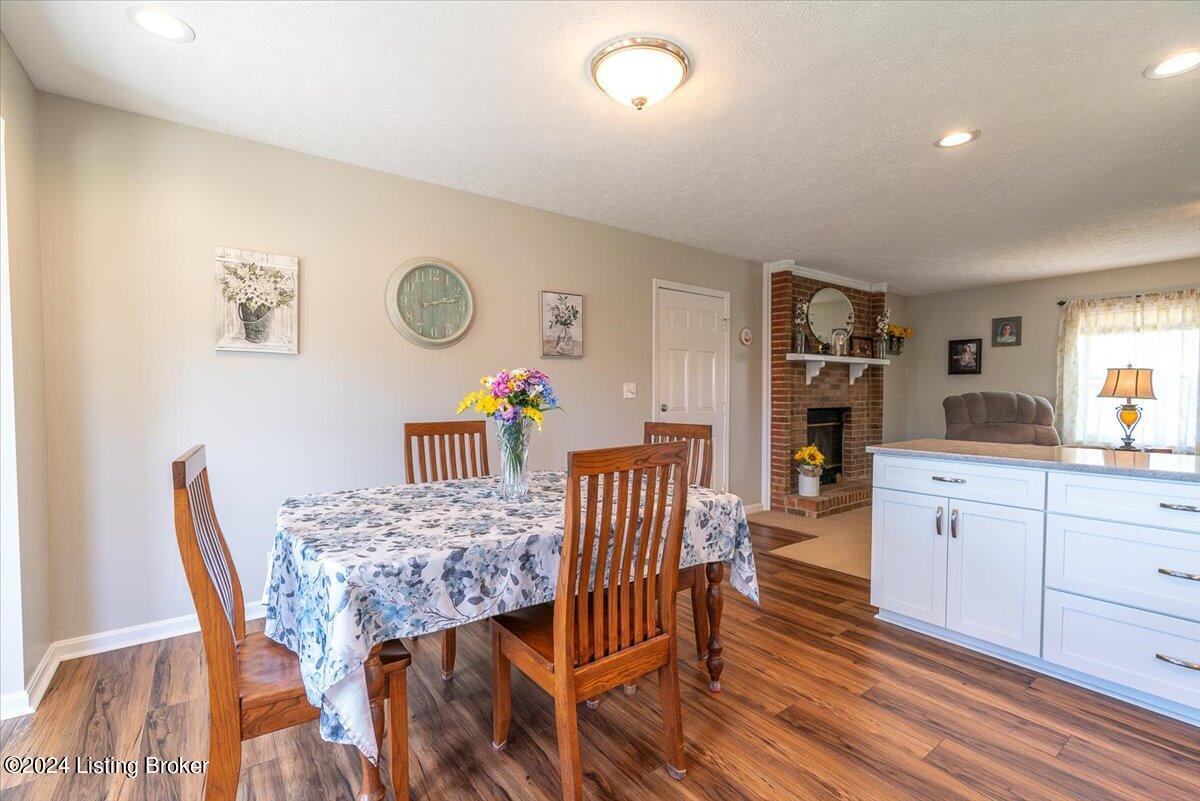 300 Routt Road Louisville, KY 40299 - Photo 10 of 70 12-300-12