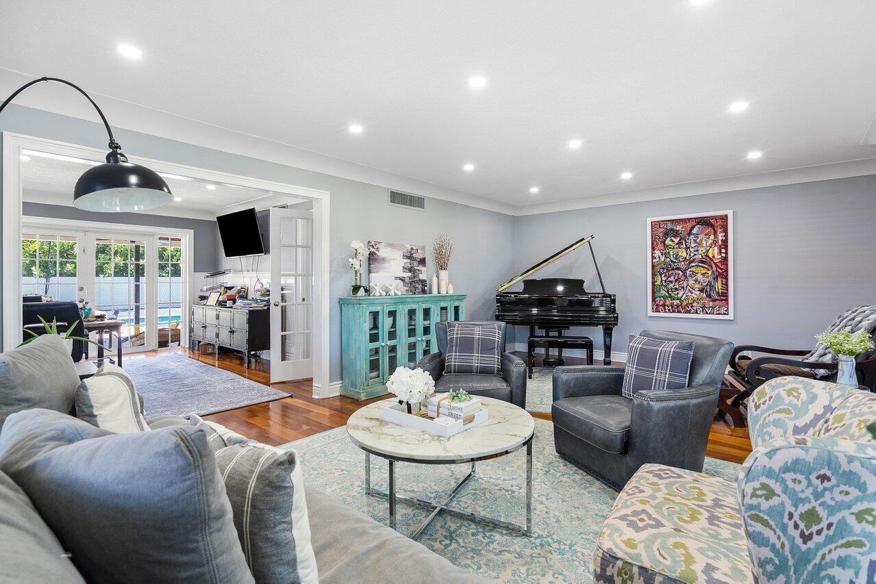900 Southwest 16th Street Boca Raton, FL 33486 - Photo 14 of 26 009-900Southwest16thStreet-BocaRaton-FL-