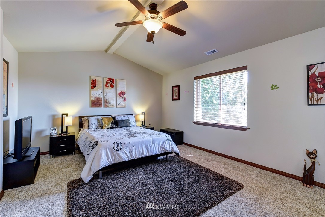 16229 2nd Avenue Southeast Bothell, WA 98012 - Photo 14 of 25