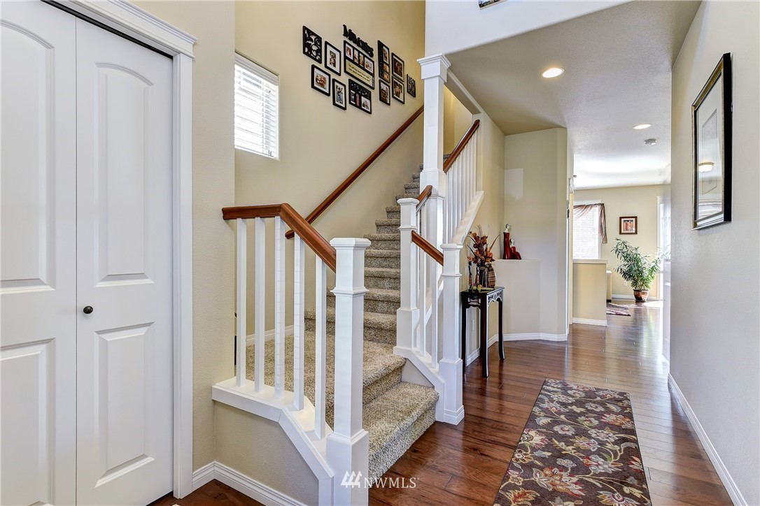 16229 2nd Avenue Southeast Bothell, WA 98012 - Photo 3 of 25