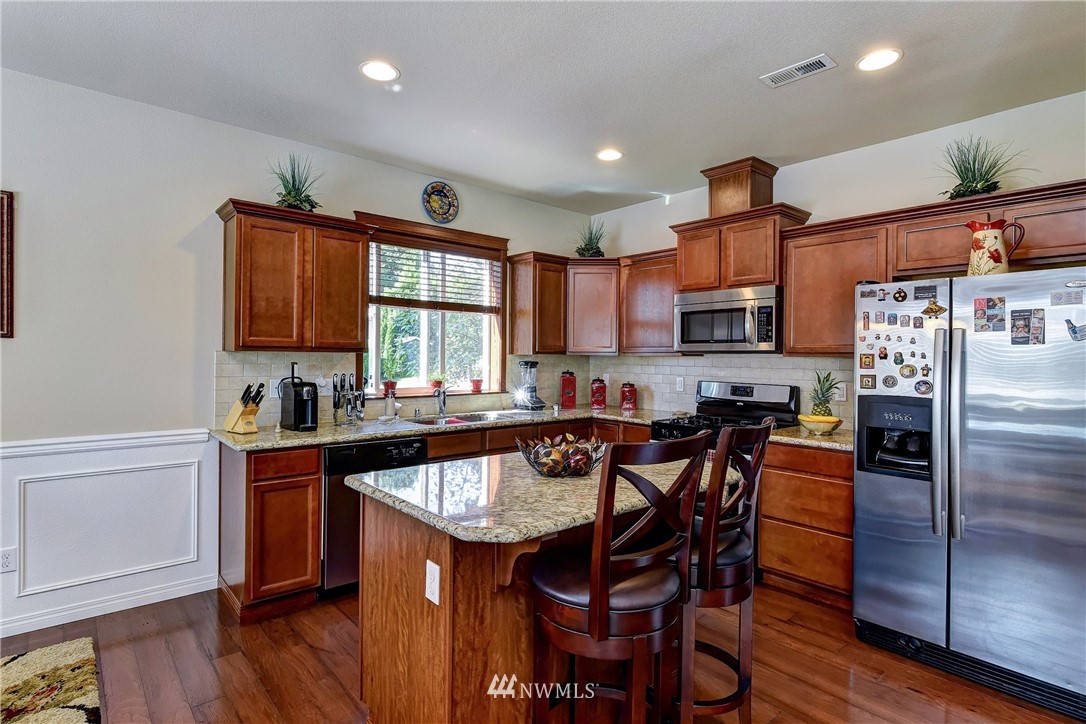 16229 2nd Avenue Southeast Bothell, WA 98012 - Photo 8 of 25