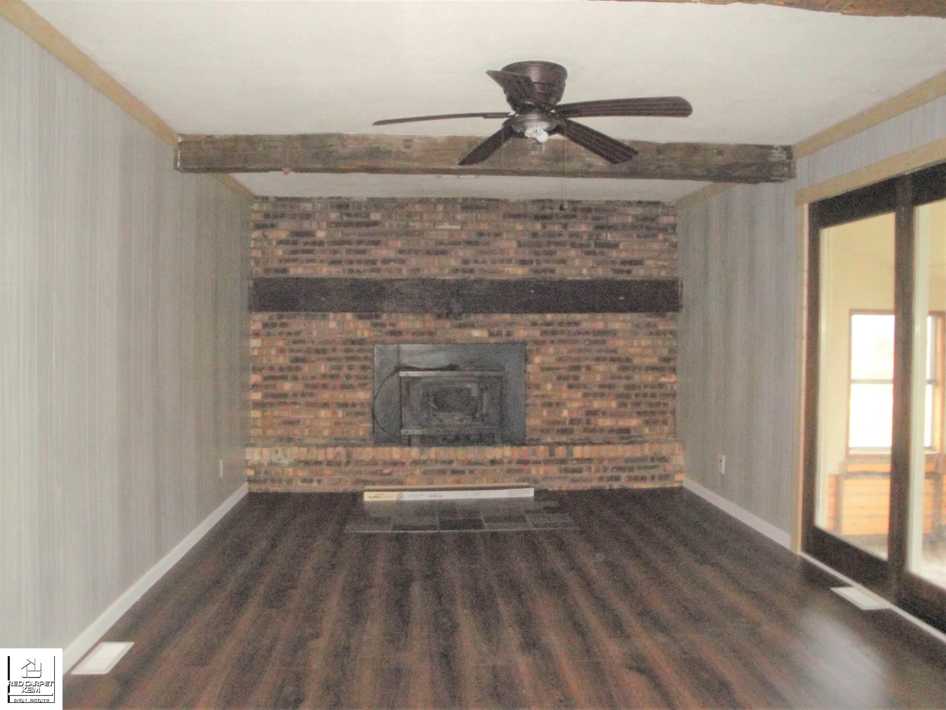 10167 Cook Road Gaines, MI 48436 - Photo 7 of 20 50096765-6.JPG