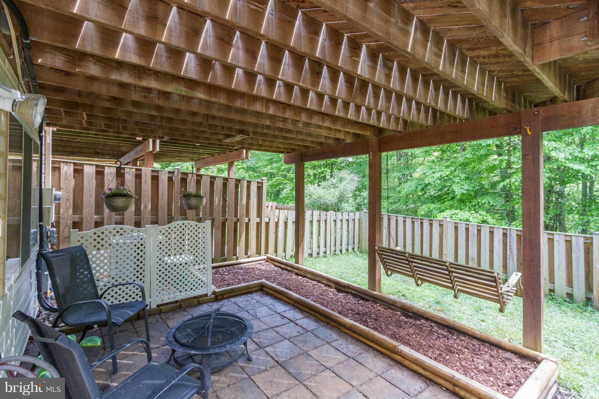 8091 Donegal Lane Springfield, VA 22153 - Photo 24 of 27 Exterior (Rear)