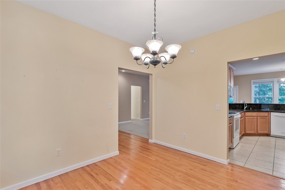 107 North Waterside Drive Seneca, SC 29672 - Photo 12 of 50