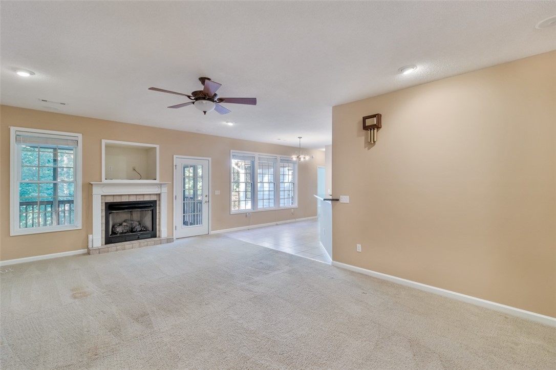 107 North Waterside Drive Seneca, SC 29672 - Photo 13 of 50