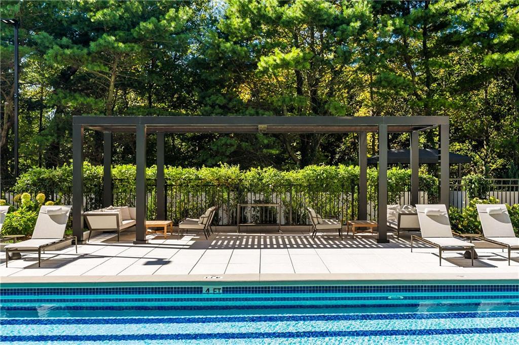 2660 Peachtree Road Northwest, Unit 32B Atlanta, GA 30305 - Photo 40 of 48