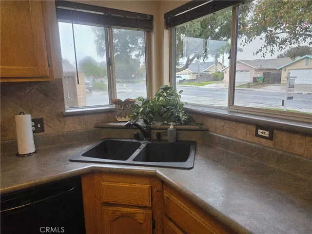 $639,000 | 1618 Charlie Lane, Santa Maria, CA 93454