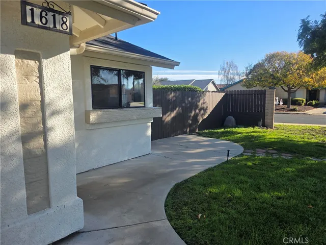 $639,000 | 1618 Charlie Lane, Santa Maria, CA 93454
