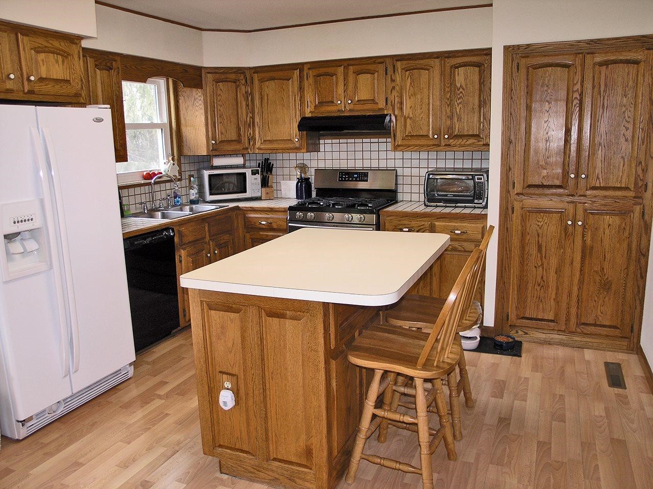 11975 Townline Road Grand Blanc, MI 48439 - Photo 12 of 41 21433045-11.JPG