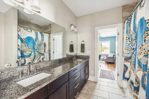 $699,999 | 6337 A Alamo Place, Nashville, TN 37209