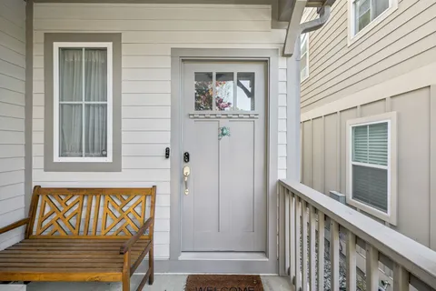 a view of entryway