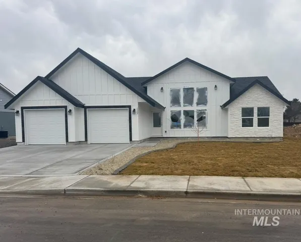 $368,500 | 1507 Tverdy Lane, Buhl, ID 83316