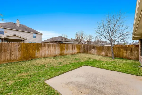 $2,100 | 10701 Vista Heights Boulevard, Fort Worth, TX 76108