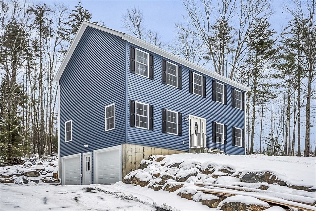 823 Carpenter Road Athol, MA 01331 - Photo 2 of 41 a front view of a house