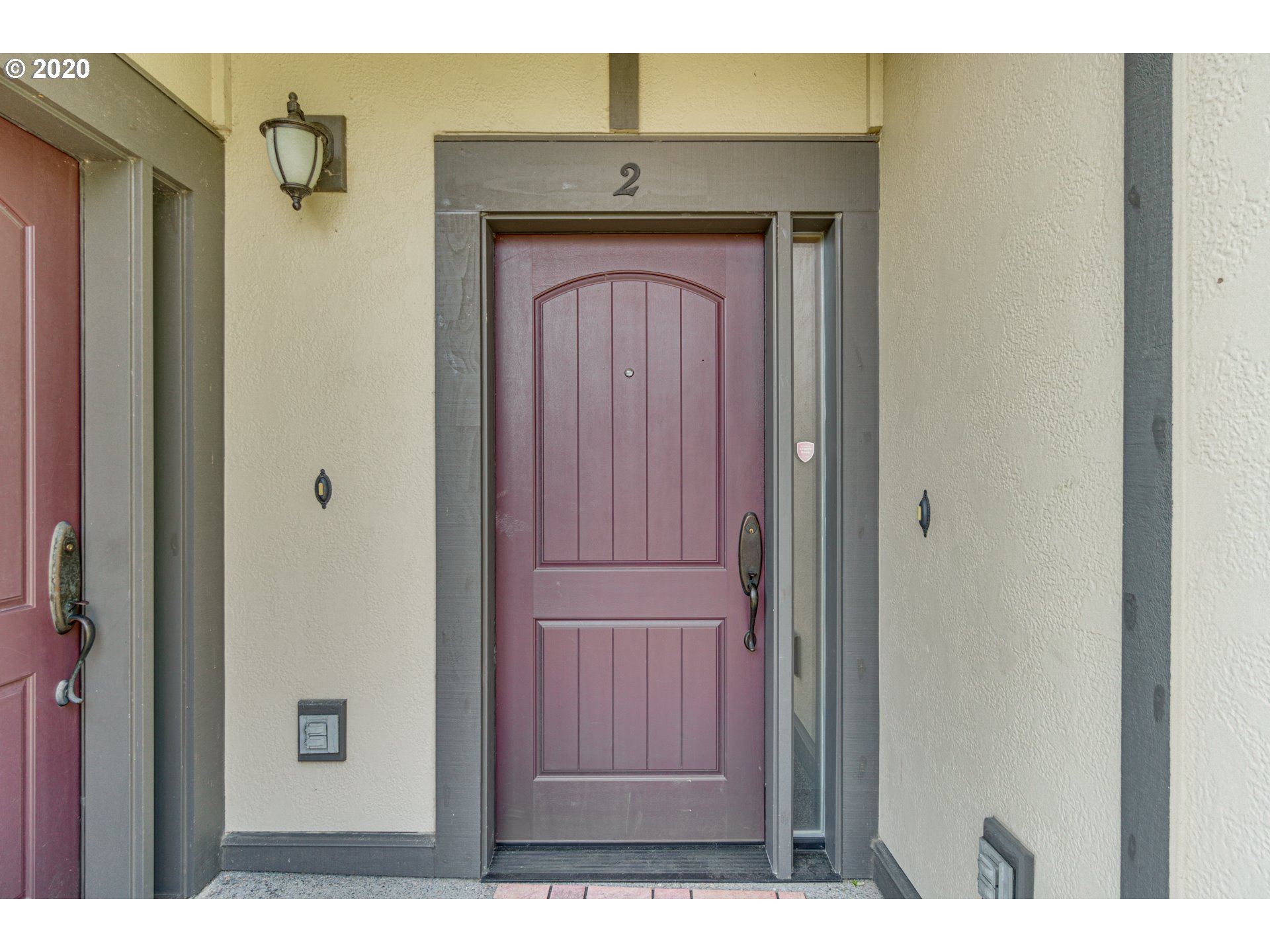 3630 Southwest Baird Street, Unit 2 Portland, OR 97219 - Photo 4 of 32 Gallery Image 4