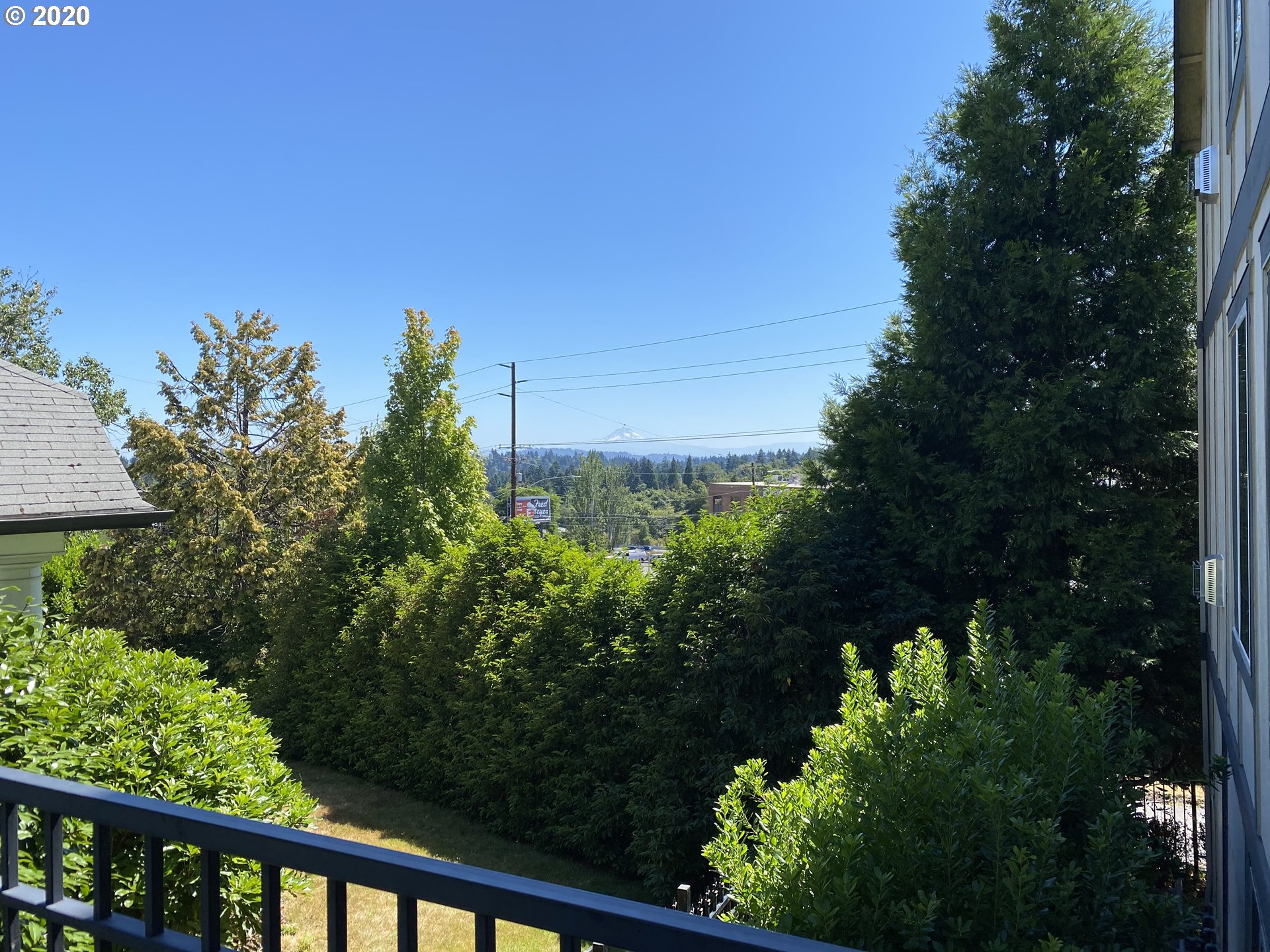 3630 Southwest Baird Street, Unit 2 Portland, OR 97219 - Photo 31 of 32 Gallery Image 31