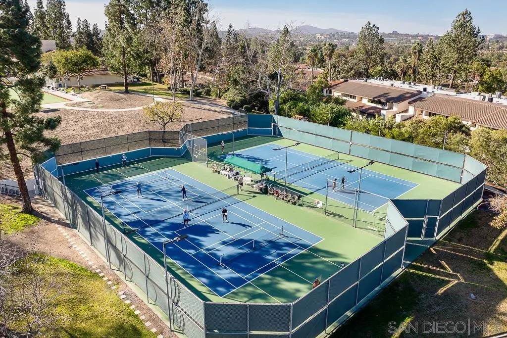 17637 Pomerado Road, Unit 123 San Diego, CA 92128 - Photo 48 of 61 a view of a backyard with a patio