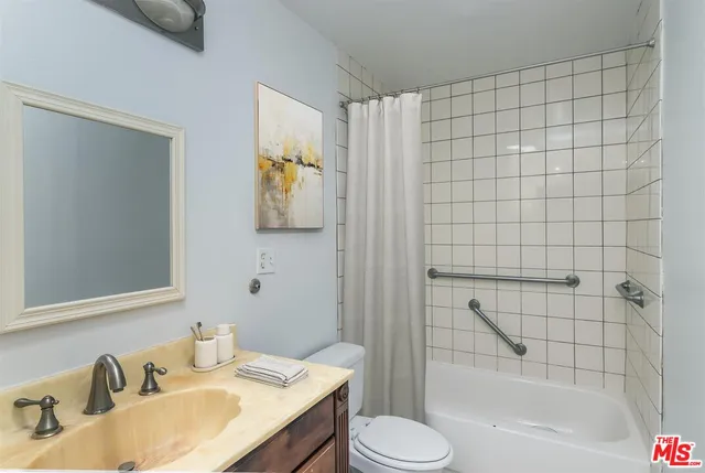 $749,900 | 18708 Keswick Street, Reseda, CA 91335