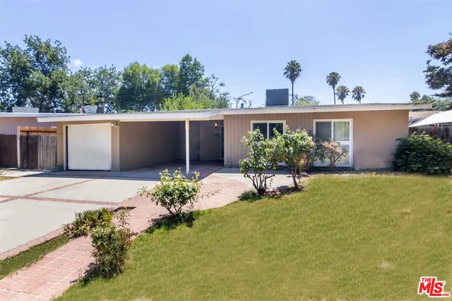 $749,900 | 18708 Keswick Street, Reseda, CA 91335