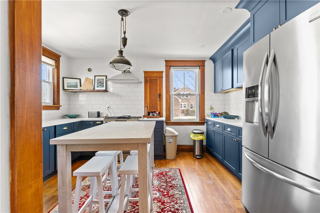 123 Beacon Street Middletown, RI 02842 - Photo 12 of 25