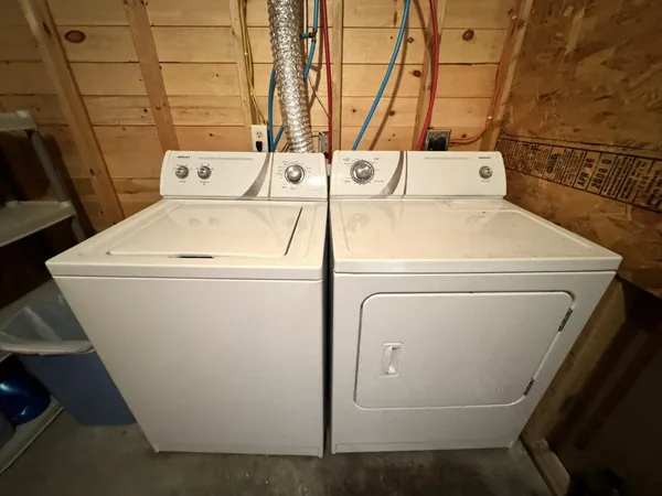 $379,900 | 34235 Moose Drive, Laporte, MN 56461