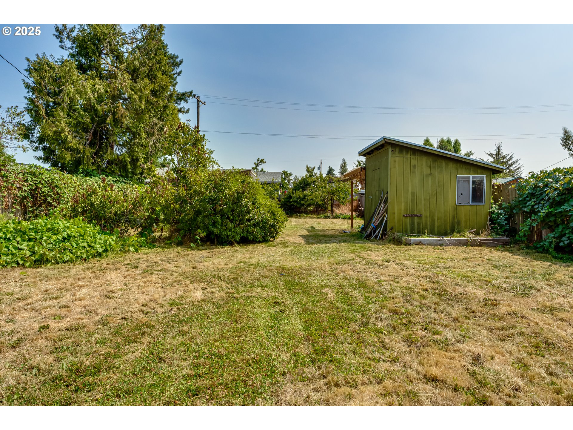 353 19th Street Springfield, OR 97477 - Photo 29 of 34