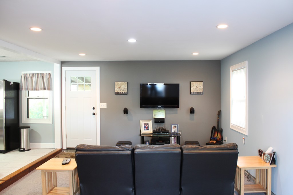 26 Rainbow Circle Middleboro, MA 02346 - Photo 13 of 16 Gallery Image 13