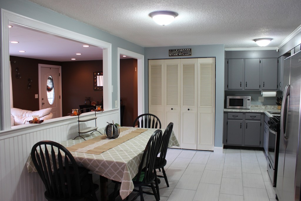 26 Rainbow Circle Middleboro, MA 02346 - Photo 6 of 16 Gallery Image 6