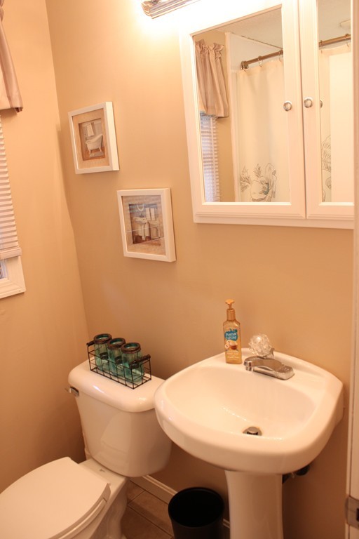 26 Rainbow Circle Middleboro, MA 02346 - Photo 10 of 16 Gallery Image 10
