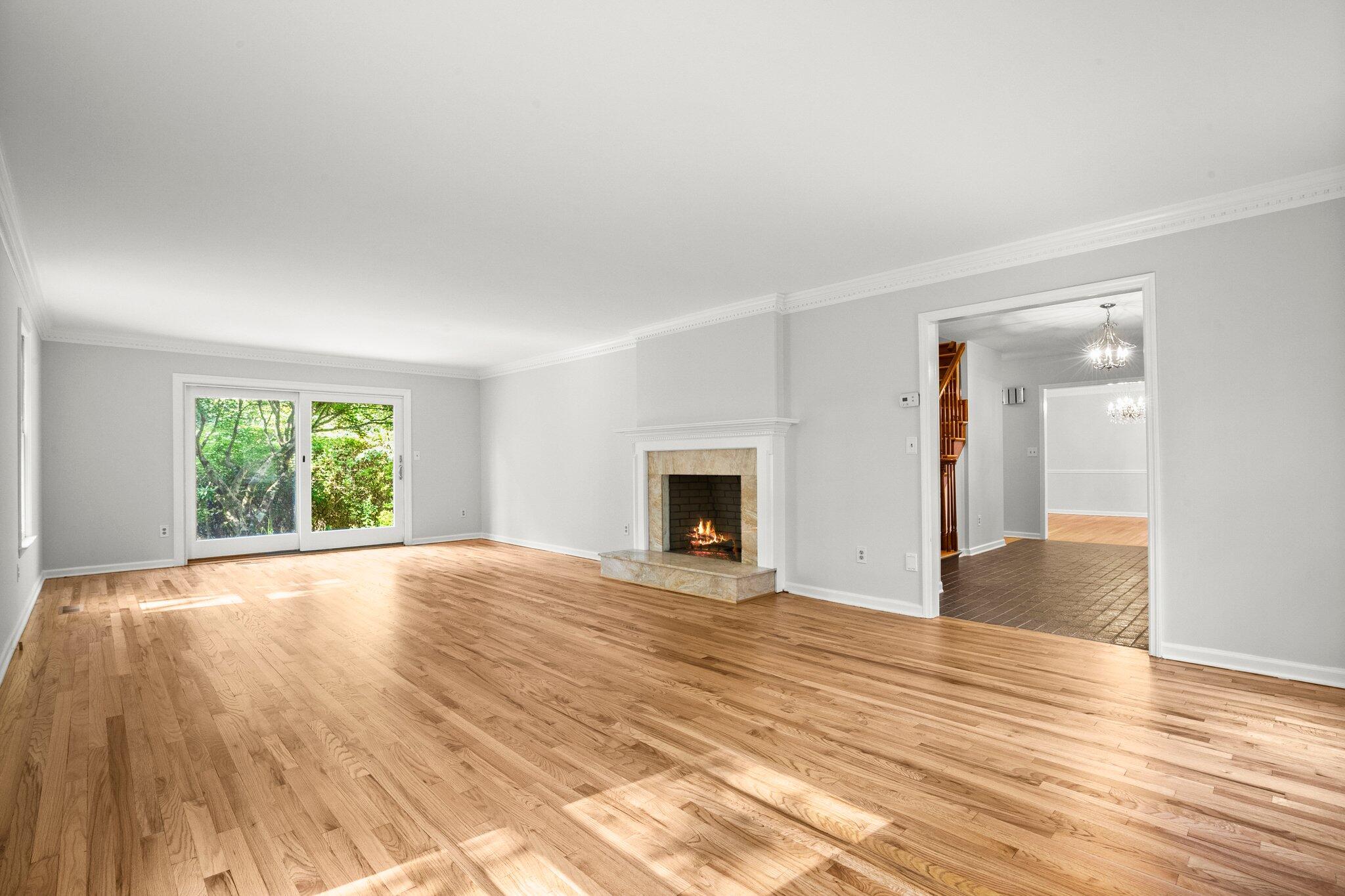 90 Evergreen Road New Canaan, CT 06840 - Photo 6 of 39 4-web-or-mls-90-evergreen-rd