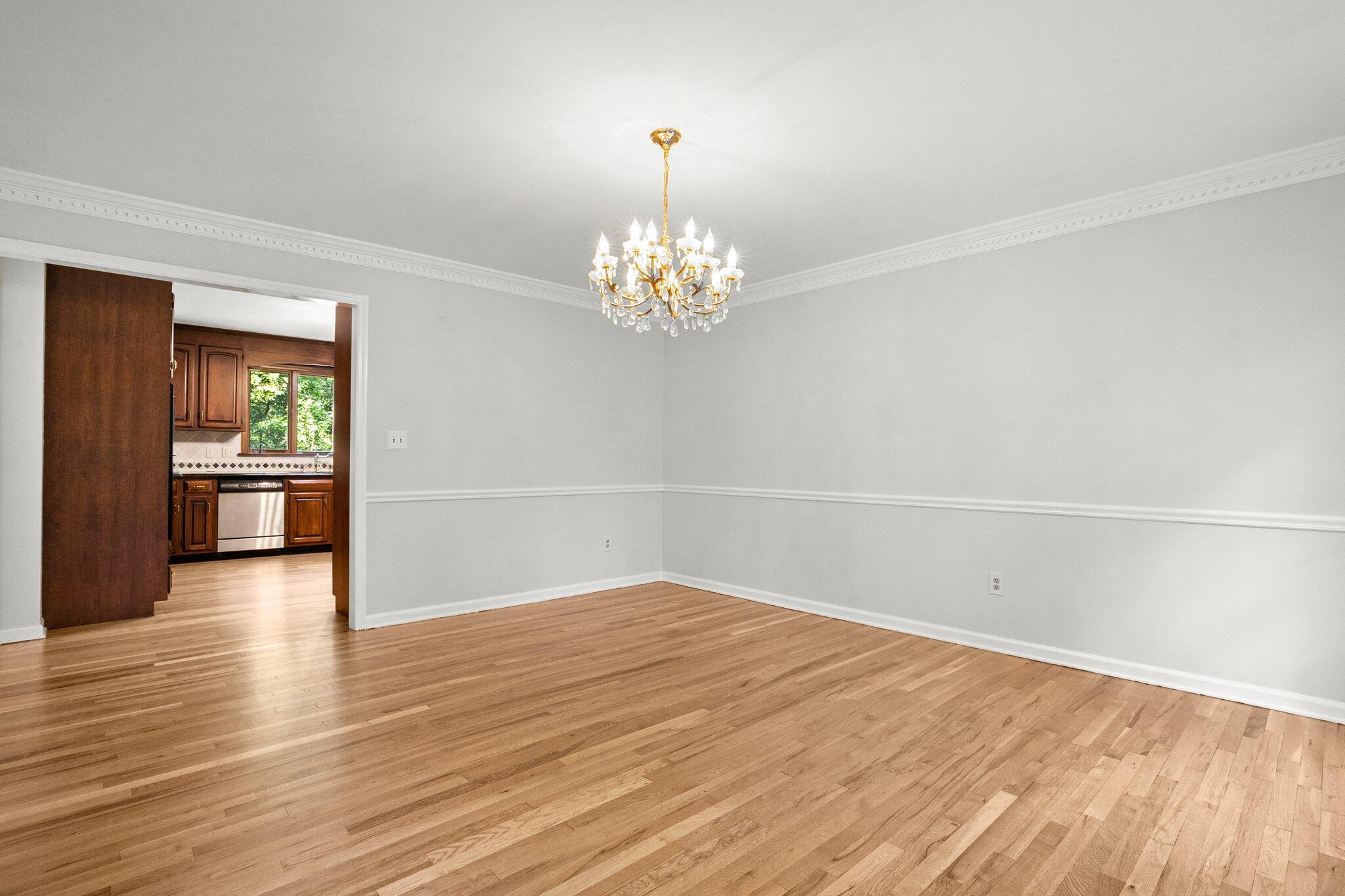 90 Evergreen Road New Canaan, CT 06840 - Photo 8 of 39 11-web-or-mls-90-evergreen-rd
