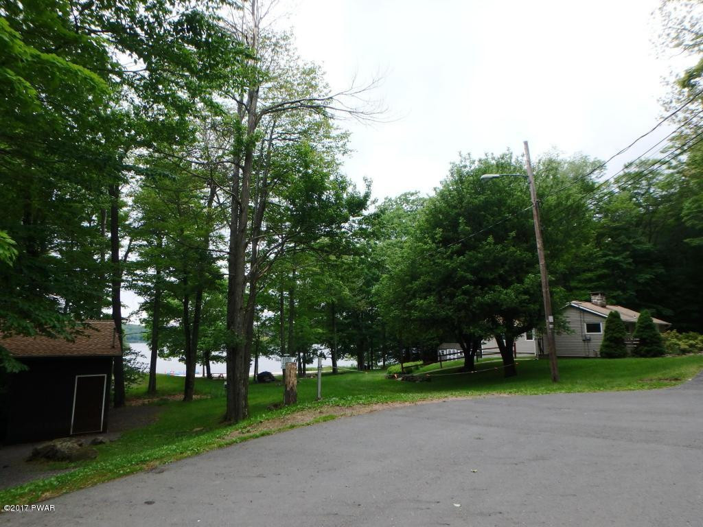 115 Lake In The Clouds Road Canadensis, PA 18325 - Photo 32 of 34 20170606162755128457000000-o