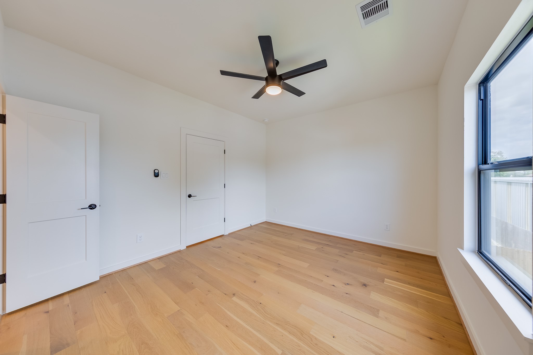 5707 Gano Street Houston, TX 77009 - Photo 45 of 47