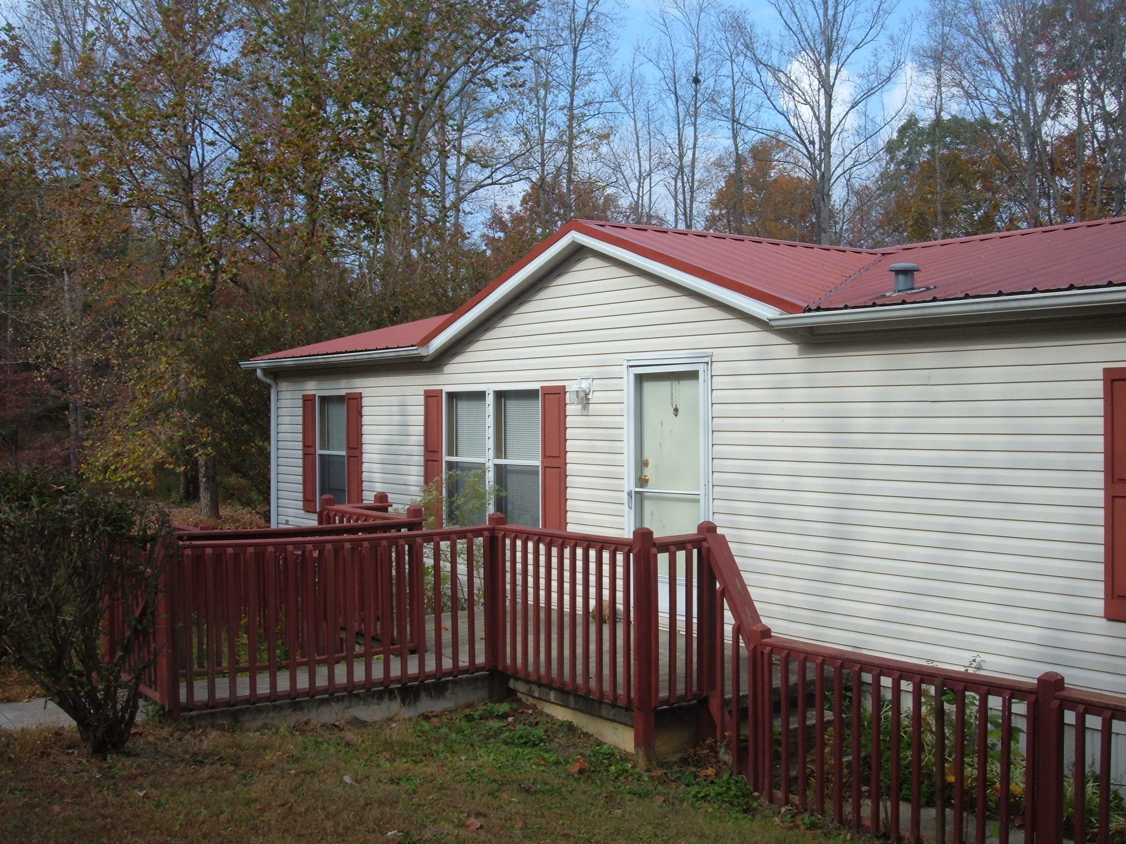418 Mount View Road Robbins, TN 37852 - Photo 2 of 19 418 Mt View Rd (16)