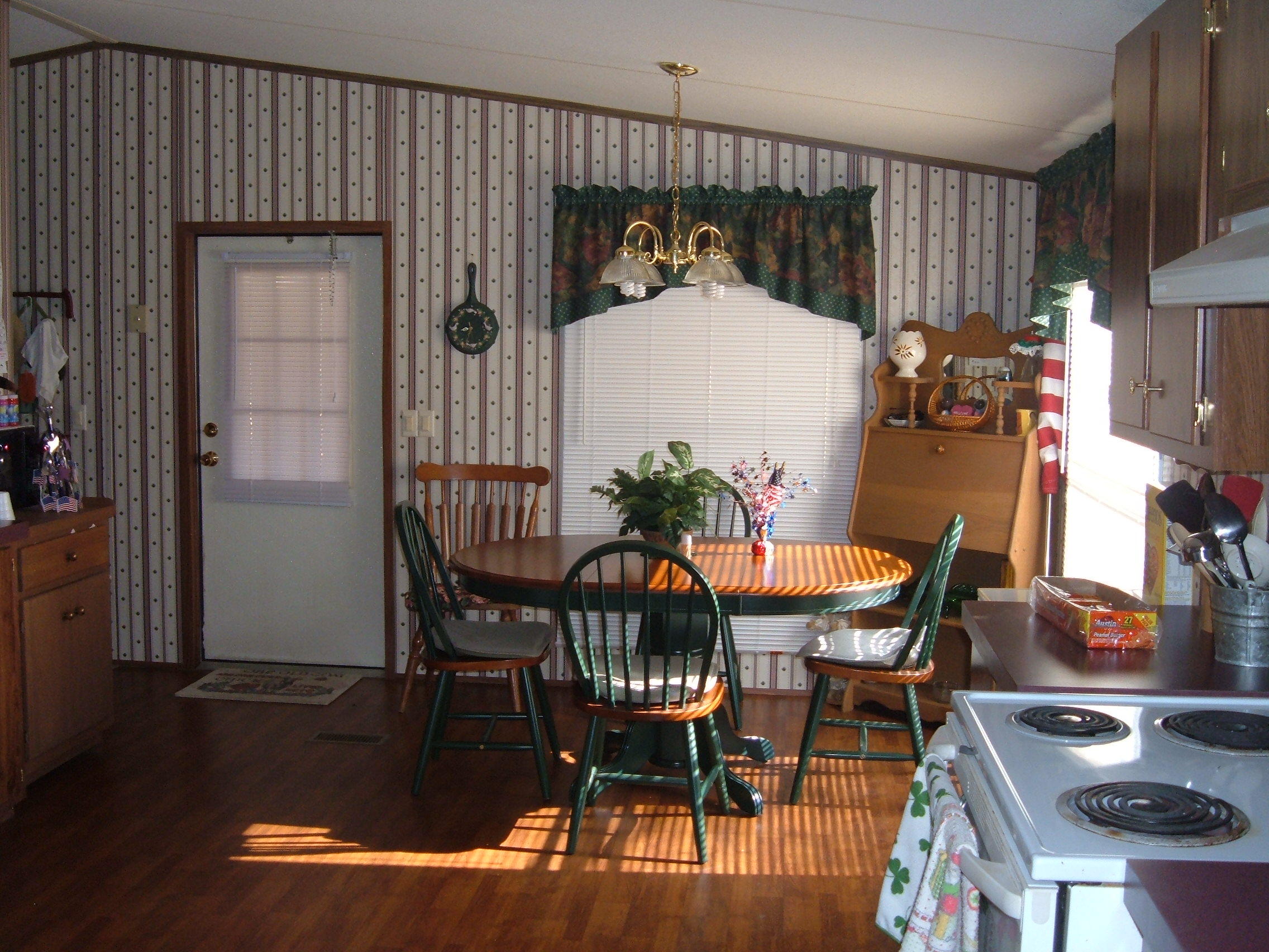418 Mount View Road Robbins, TN 37852 - Photo 10 of 19 418 Mt View Rd (2)