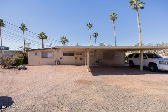 $795 | 903 South Kenwood Circle, Unit 1, Tempe, AZ 85281