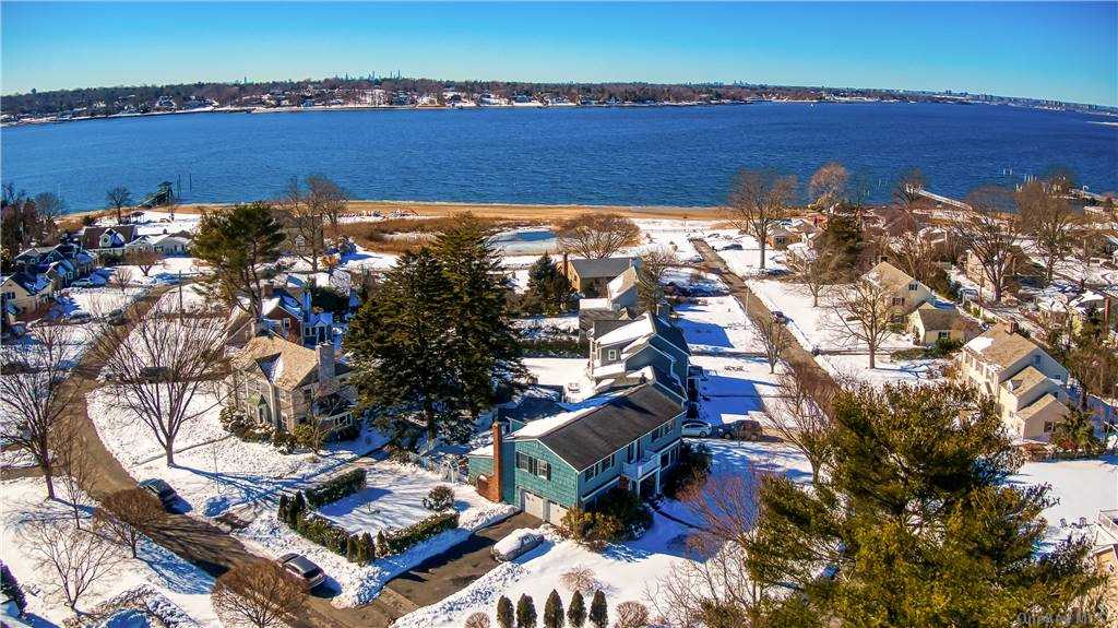 20 Secor Drive Port Washington, NY 11050 - Photo 1 of 1