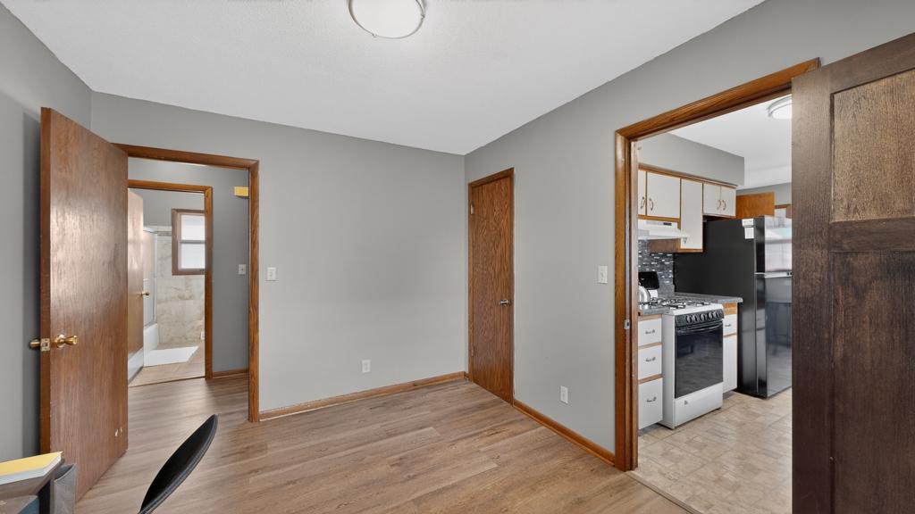 1317 11th Avenue Southeast Rochester, MN 55904 - Photo 12 of 33
