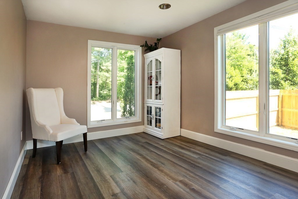 111 Ferry Road Salisbury, MA 01952 - Photo 7 of 26