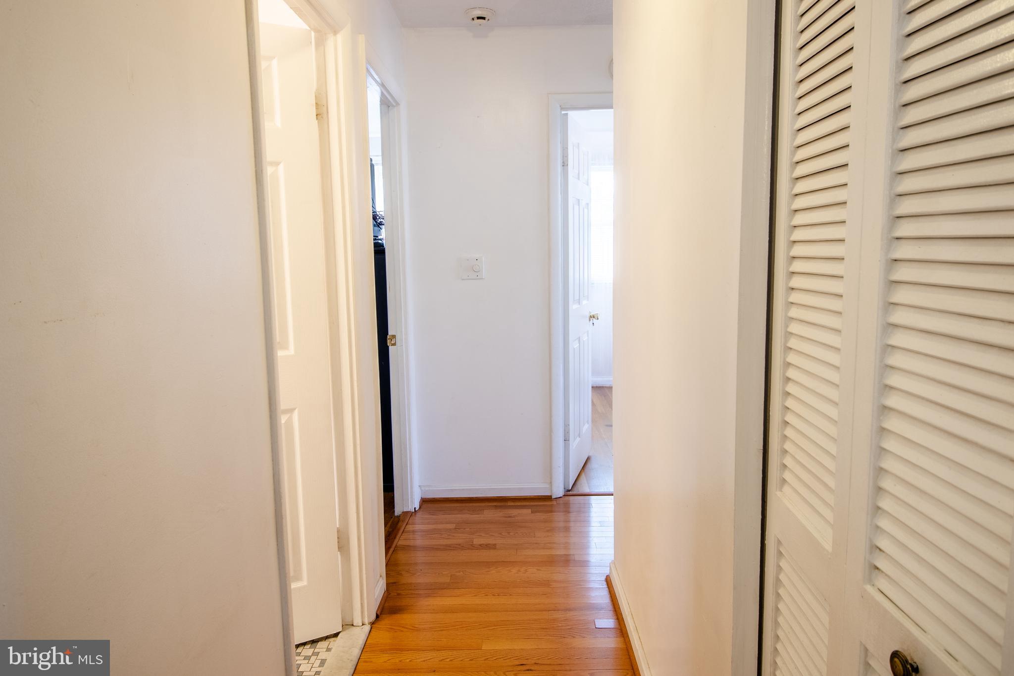 4053 Carthage Road Randallstown, MD 21133 - Photo 11 of 30 Main floor hallway