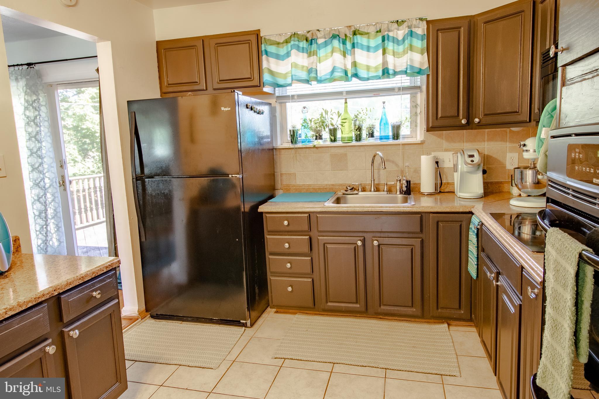 4053 Carthage Road Randallstown, MD 21133 - Photo 9 of 30 Kitchen
